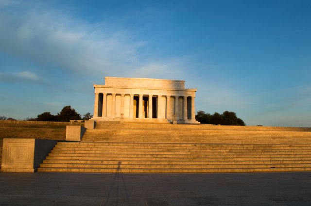 Lincoln Memorial in morning light · 04
